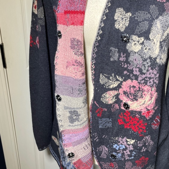 Ivko Cardigan Sweater Floral 100% Wool Knit A Line Red Gray Multicolor Medium - Picture 4 of 12